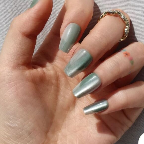 Nail Reformation Tropicool Press On Nail Set - Picture 3 of 7